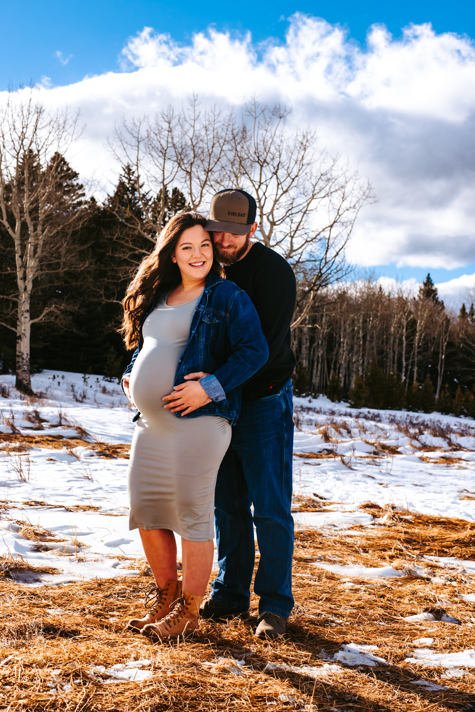 Colorado Family Photographer, Mountain Maternity Session,Mountain Maternity, Snowy Maternity, Colorado Maternity session, Outdoor Maternity Session, Maternity photos, Colorado Photographer, Colorado Maternity Photographer, Photography, Maternity Photography ideas, Portrait Photography, Maternity Guide, maternity photo Inspiration, Colorado Lifestyle photographer, Lifestyle photography, Snowy Photos, Colorado Mountains, 