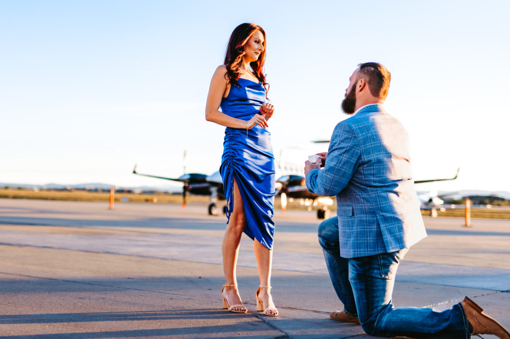 Surprise proposal, Surprise airport Proposal, Proposal Photography, Airport Proposal, North Carolina Photographer, North Carolina Proposal Photographer, Proposal, Engagement, Couples Photography, 