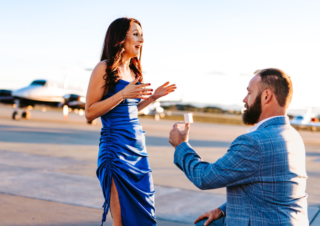 Surprise proposal, Surprise airport Proposal, Proposal Photography, Airport Proposal, North Carolina Photographer, North Carolina Proposal Photographer, Proposal, Engagement, Couples Photography, 