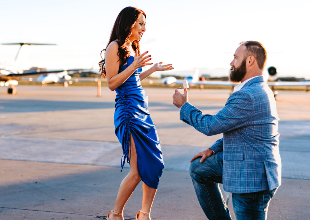 Surprise proposal, Surprise airport Proposal, Proposal Photography, Airport Proposal, North Carolina Photographer, North Carolina Proposal Photographer, Proposal, Engagement, Couples Photography, 