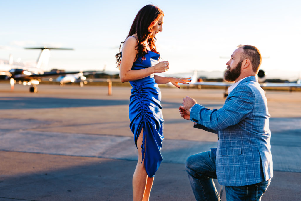 Surprise proposal, Surprise airport Proposal, Proposal Photography, Airport Proposal, North Carolina Photographer, North Carolina Proposal Photographer, Proposal, Engagement, Couples Photography, 